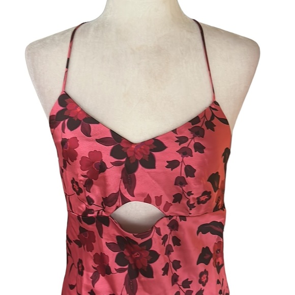 NWT House of Harlow 1960 Pink Floral Satin Midriff Cutout Slip Midi Dress - M - Picture 3 of 12